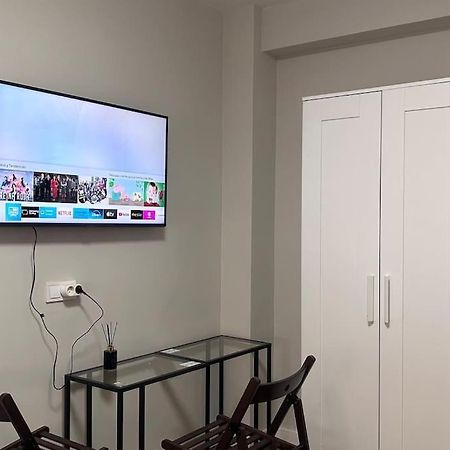 Apartament Meta Habitat Ramon Lujan A Madryt Zewnętrze zdjęcie